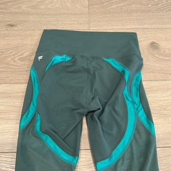FABLETICS Sycamore Ivy Shine Define PowerHold High Waist Active Leggings Size S - Picture 6 of 13
